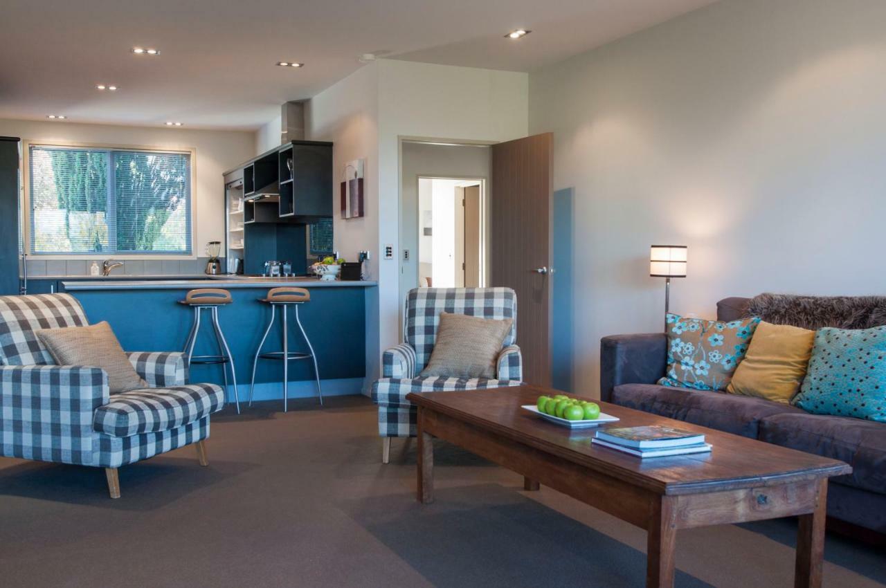 Villa Sunrise Sanctuary Wanaka Exterior foto
